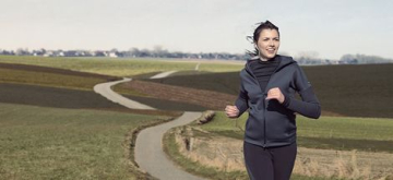 VLAIO-campagnebeeld van een vrouwelijke jogster.